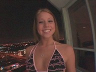 Vidéo porno mobile : Shawna is addicted to very huge cocks!